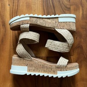 Steve Madden Platform Sandals